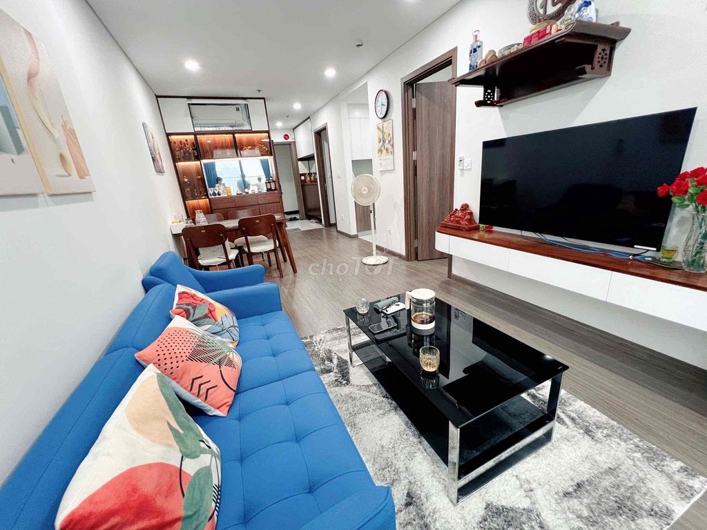 Квартира, 2 спальни · 70 м²