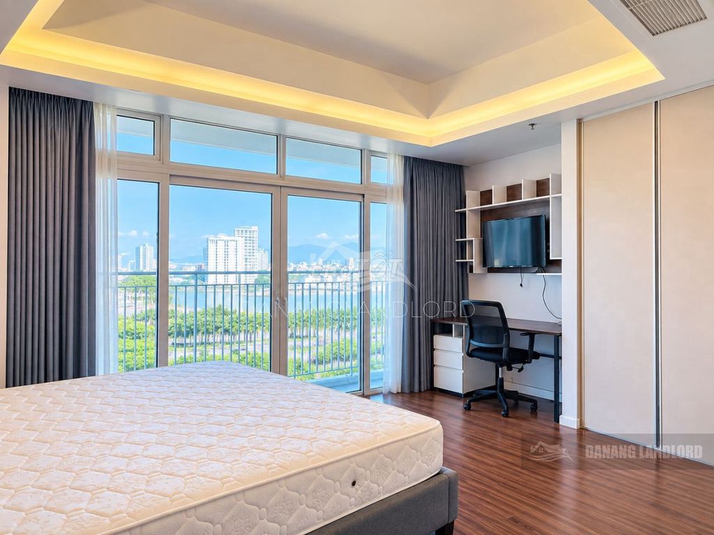 Квартира, 2 спальни · 104 м² 7