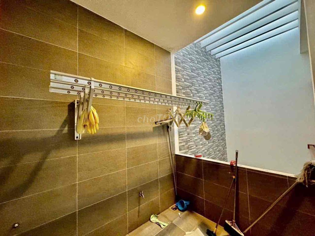 Дом, 3 спальни · 100 м² 8