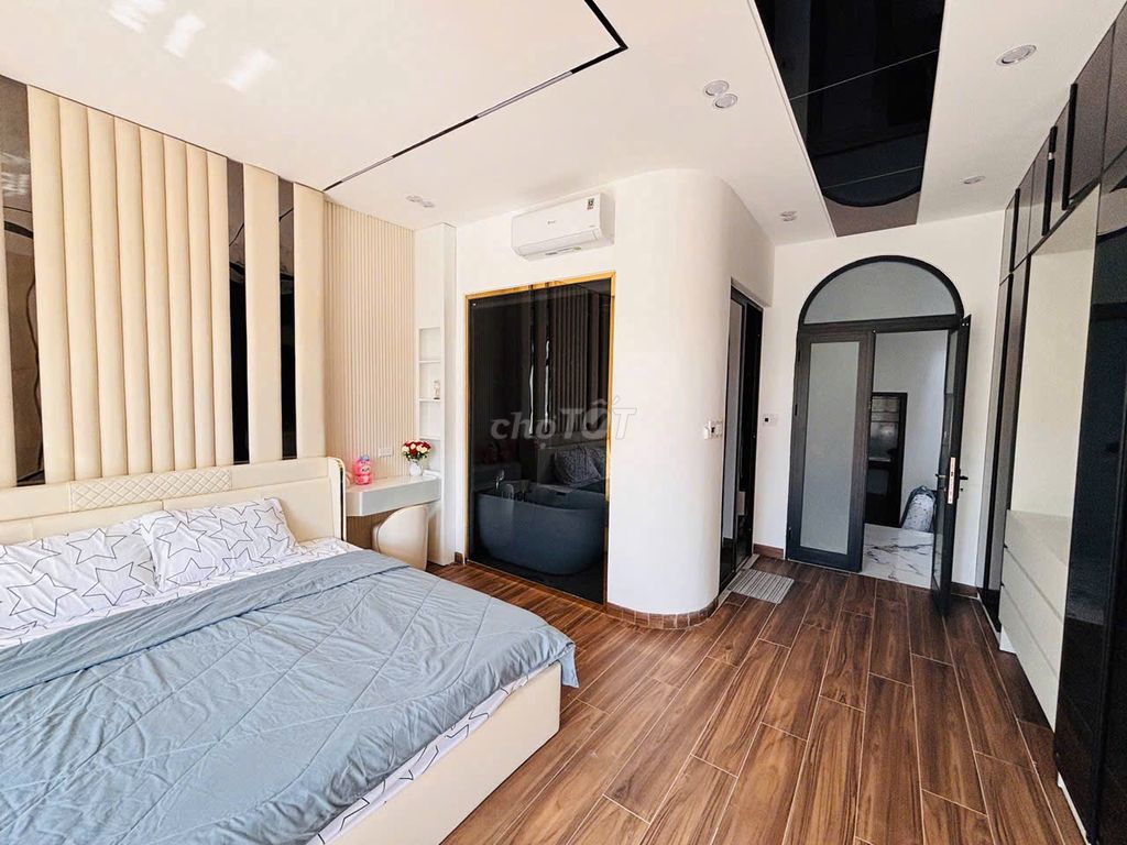 Дом, 4 спальни · 80 м² 10