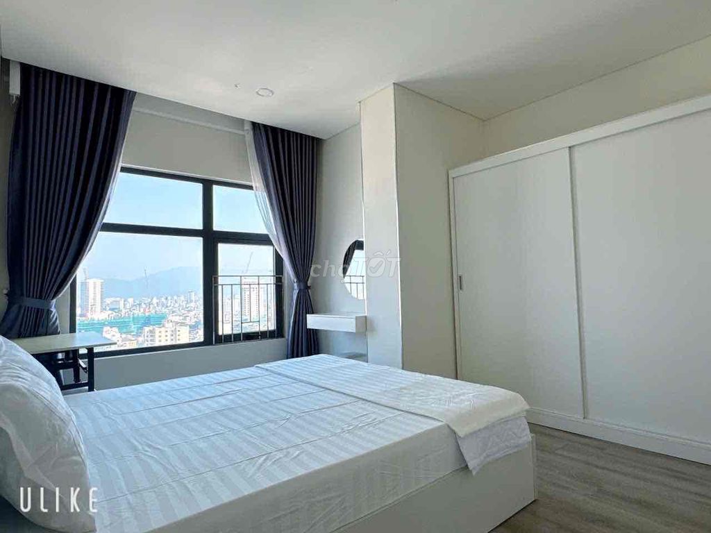 Квартира, 3 спальни · 100 м² 5