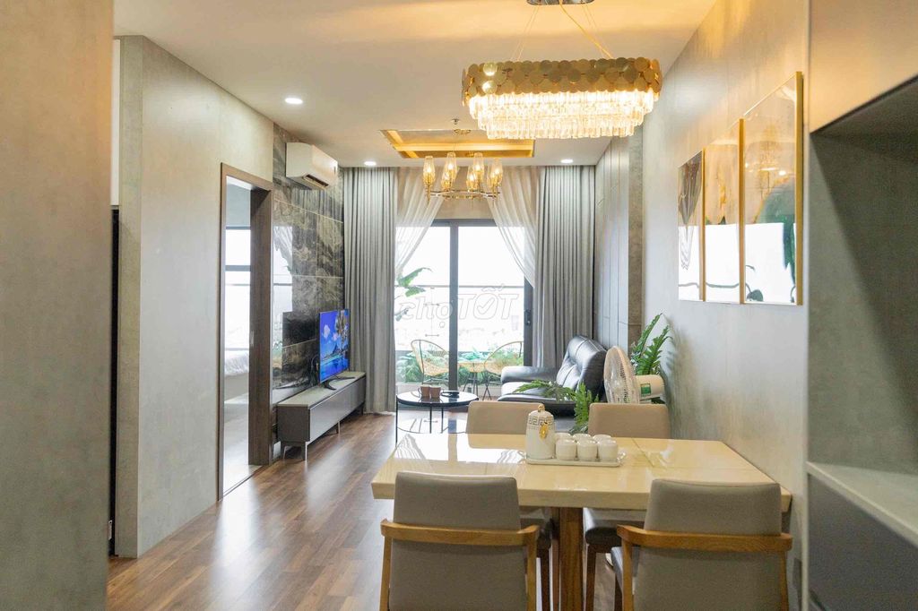 Квартира, 3 спальни · 100 м² 9