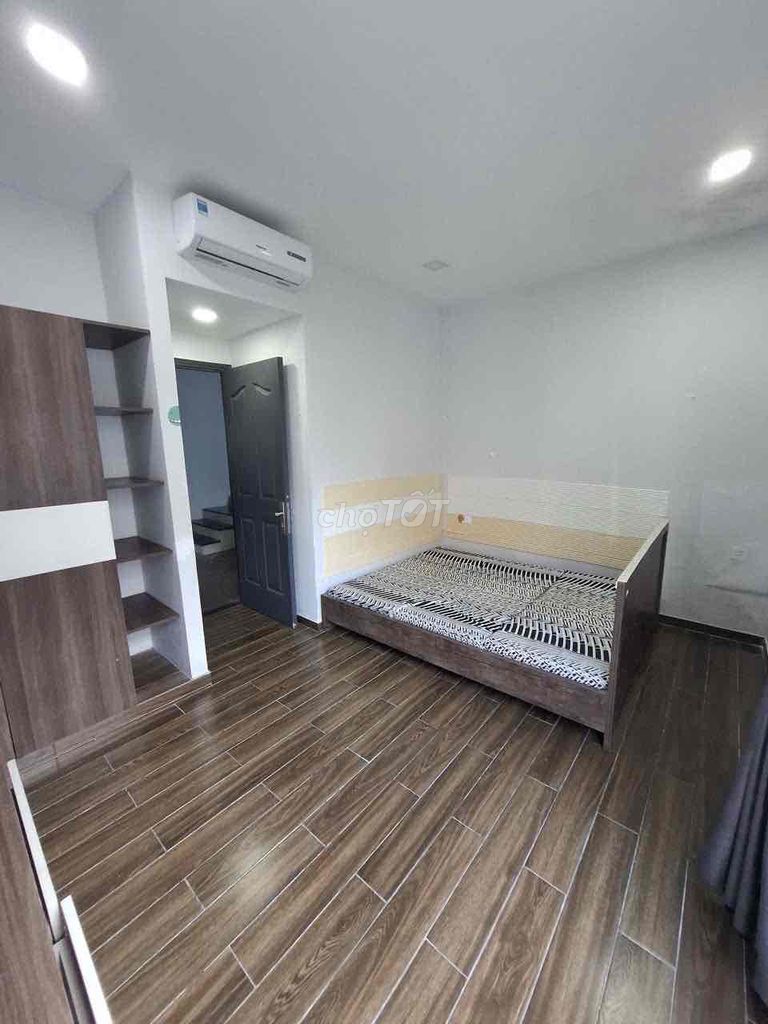 Дом, 4 спальни · 45 м²