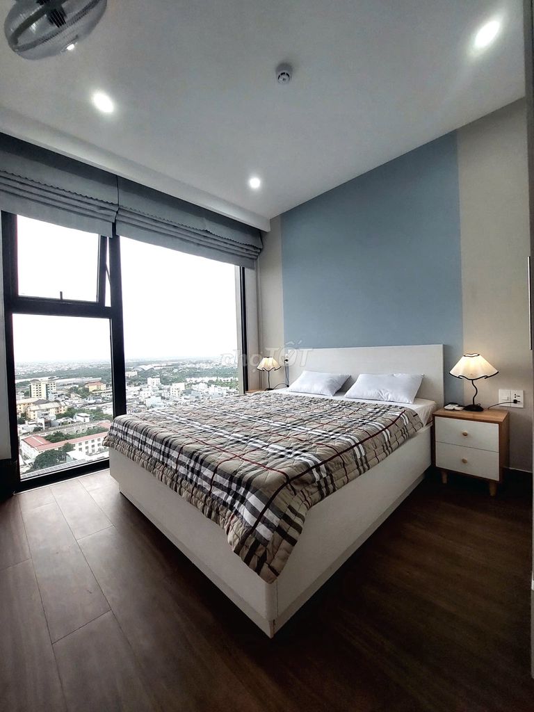 Квартира, 2 спальни · 76 м² 4