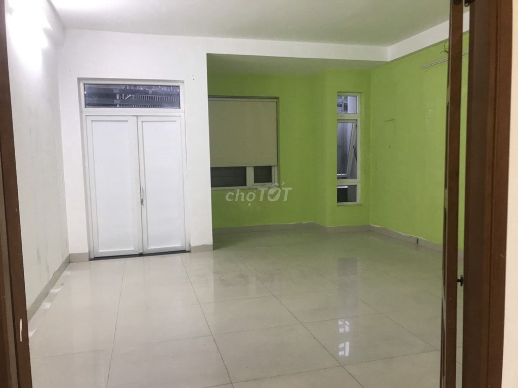 Дом, 3 спальни · 110 м² 3