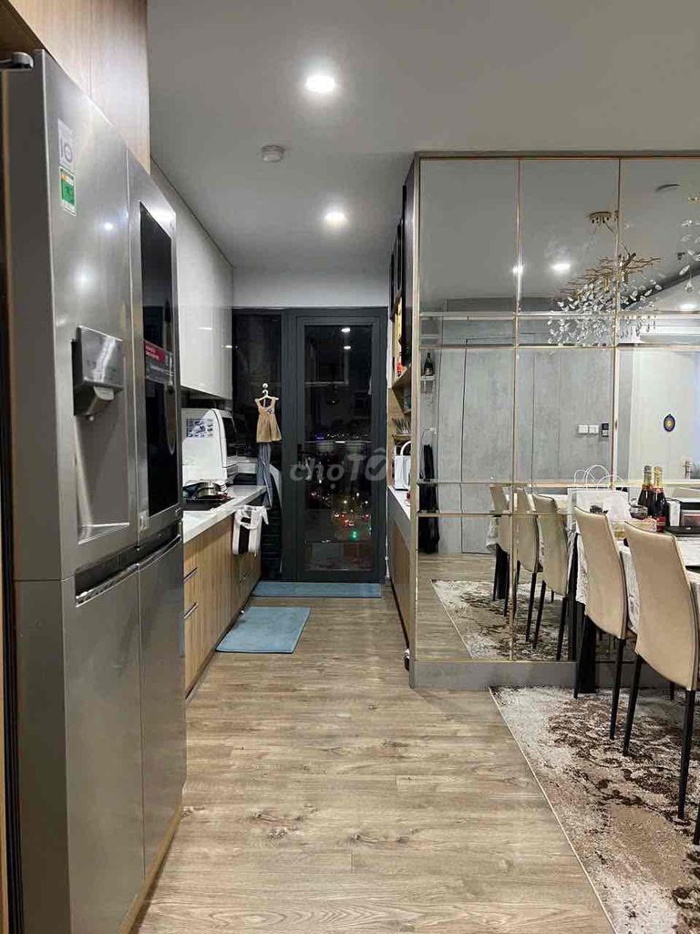 Квартира, 2 спальни · 78 м² 2