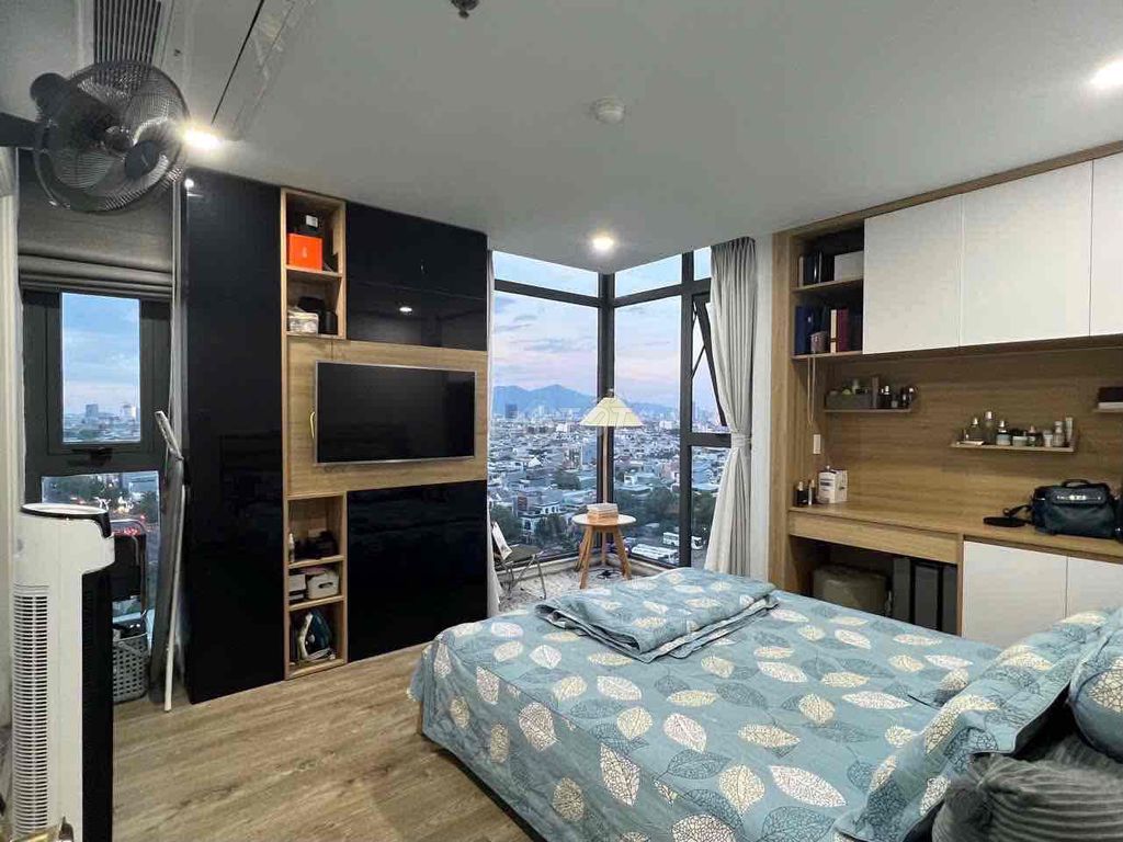 Квартира, 2 спальни · 78 м² 3
