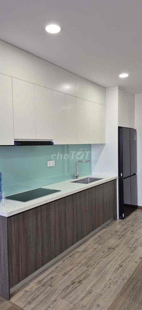 Квартира, 3 спальни · 80 м² 5