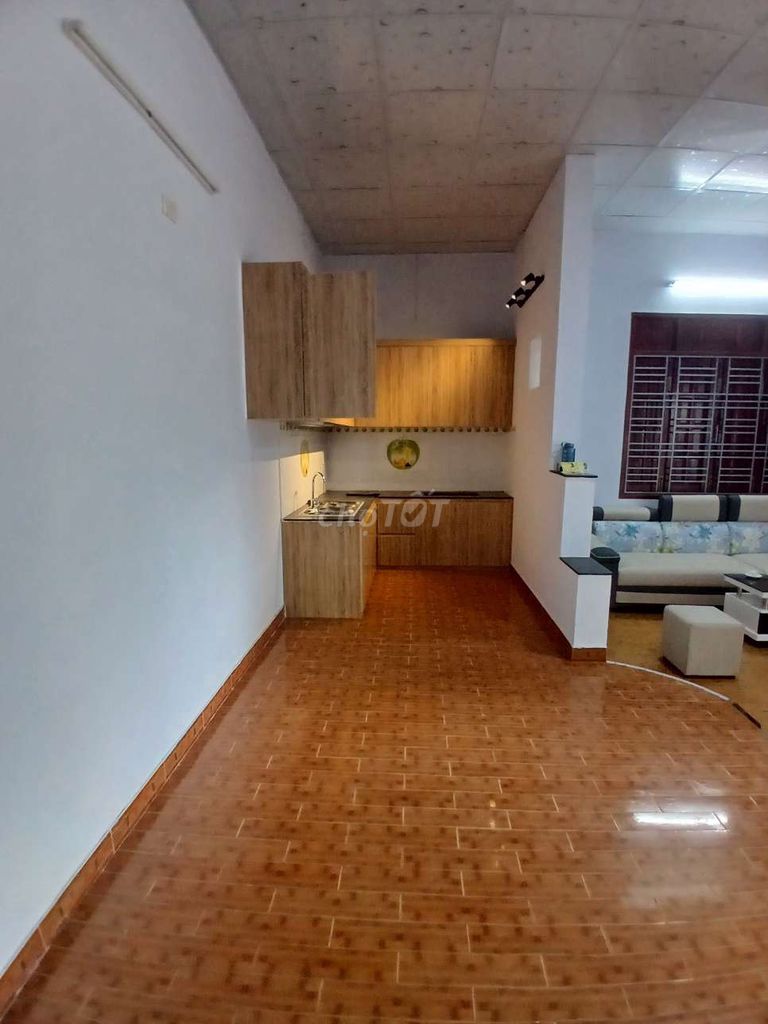 Дом, 1 спальня · 130 м² 8