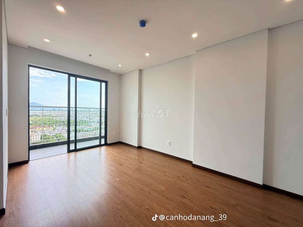 Квартира, 2 спальни · 64 м² 2