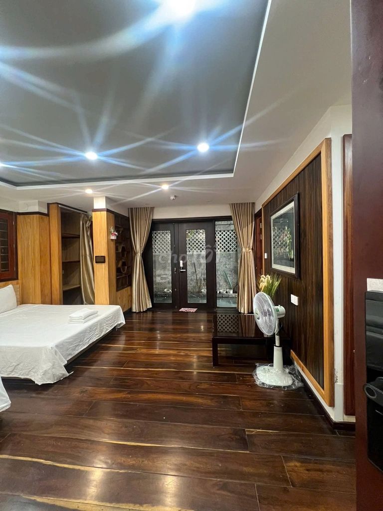 Дом, 7 спален · 300 м² 6