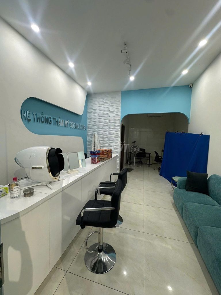 Дом, 8 спален · 90 м² 3