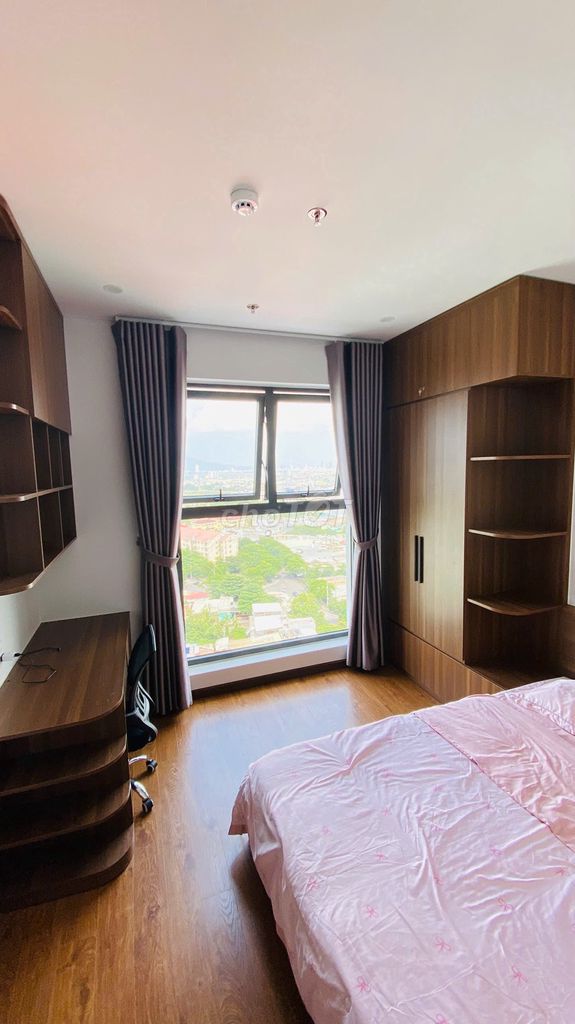 Квартира, 2 спальни · 65 м² 4
