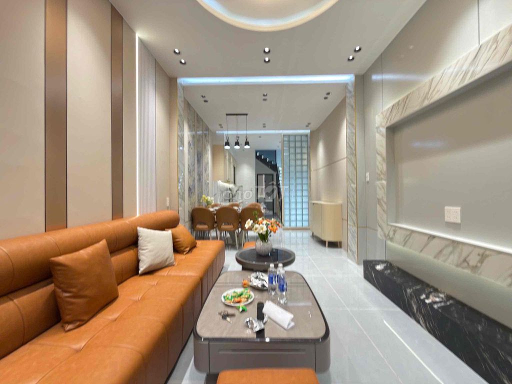 Дом, 5 спален · 50 м² 2