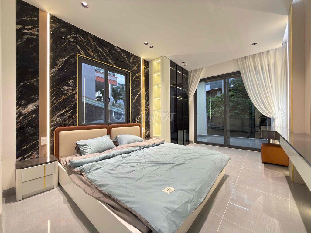Дом, 5 спален · 50 м² 4