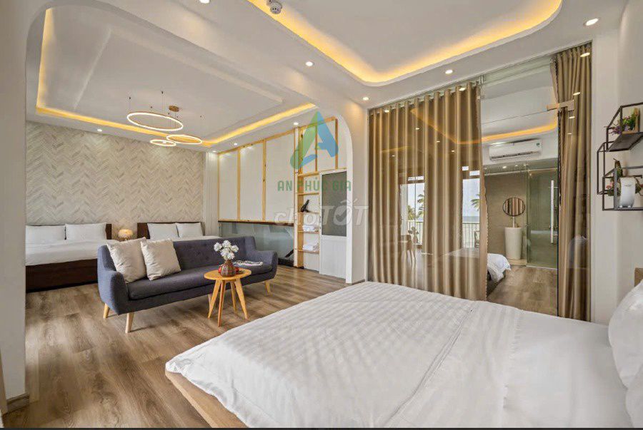 Дом, 5 спален · 230 м² 3