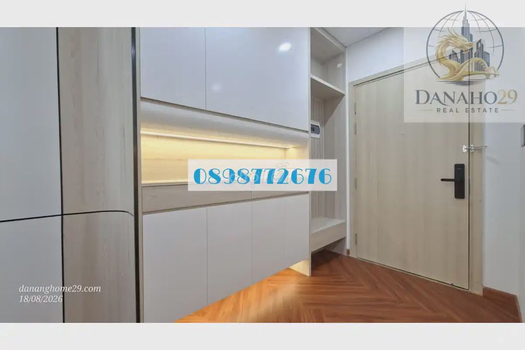 Квартира, 2 спальни · 79 м² 3