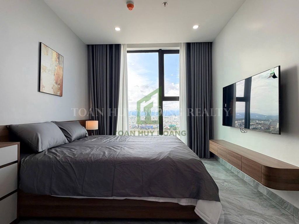 Квартира, 2 спальни · 70 м² 5