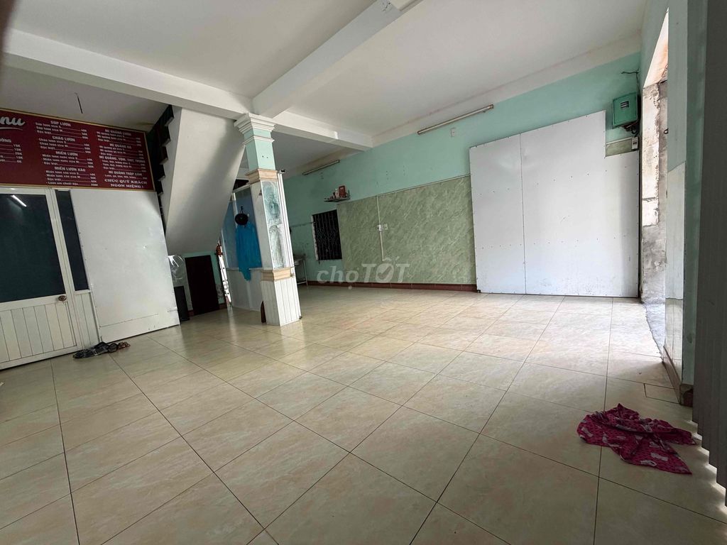 Дом, 1 спальня · 60 м²