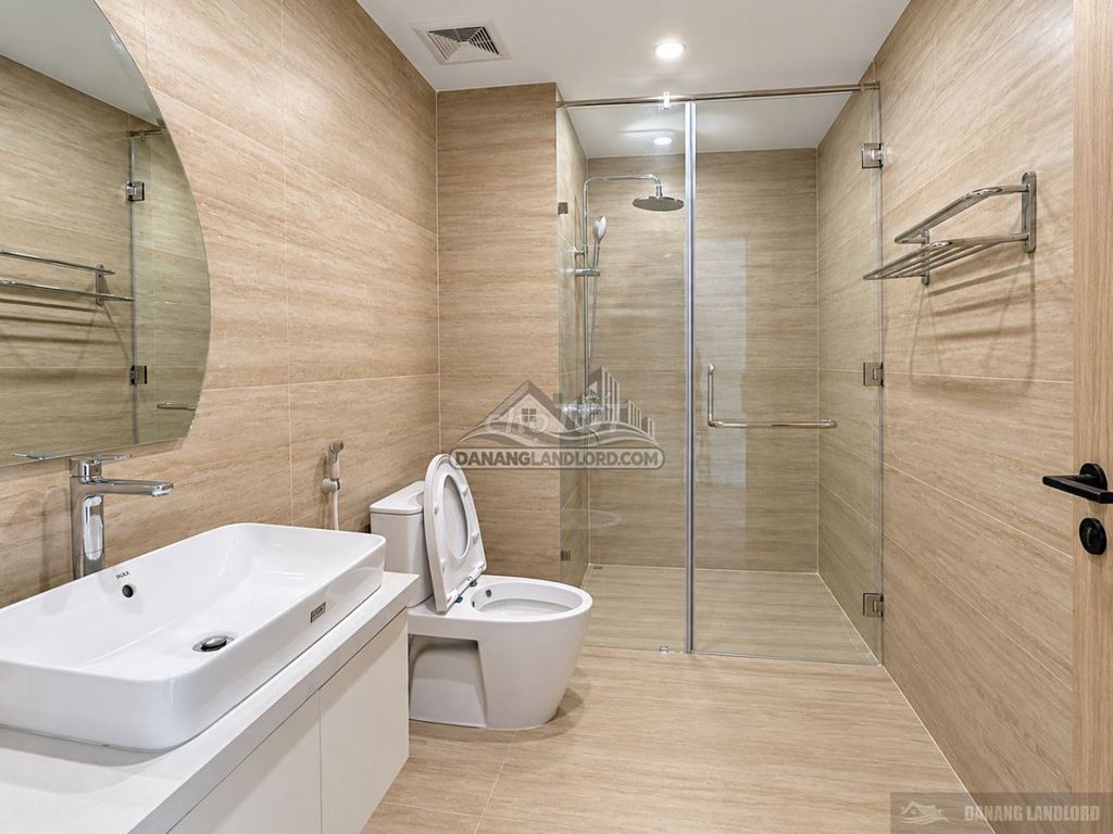 Квартира, 2 спальни · 114 м² 5