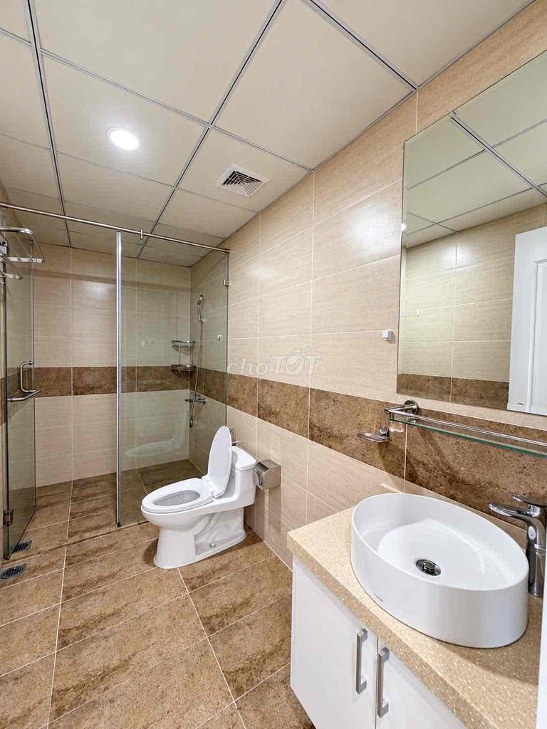 Квартира, 3 спальни · 100 м² 5