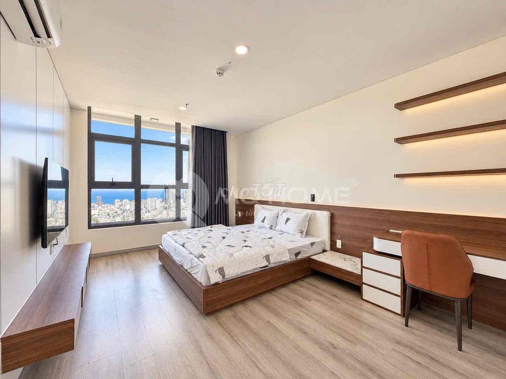 Квартира, 3 спальни · 100 м² 6