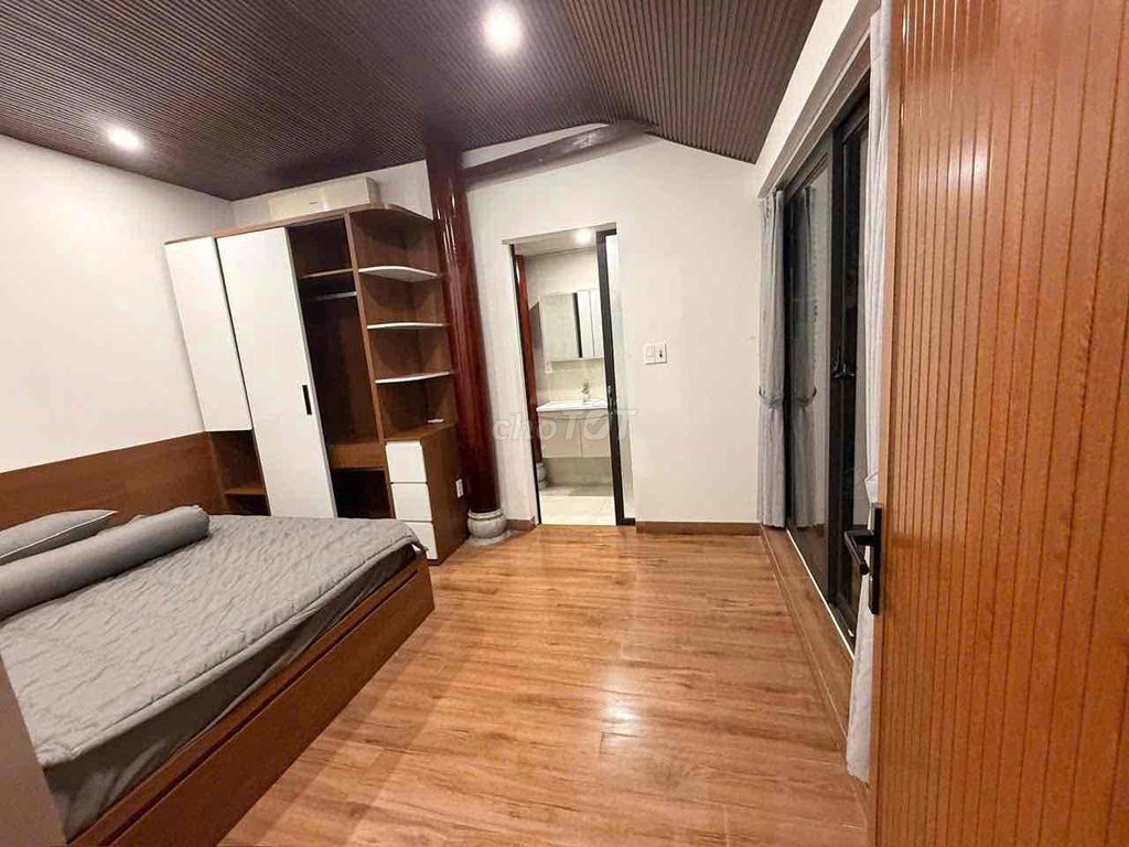 Дом, 2 спальни · 400 м² 8
