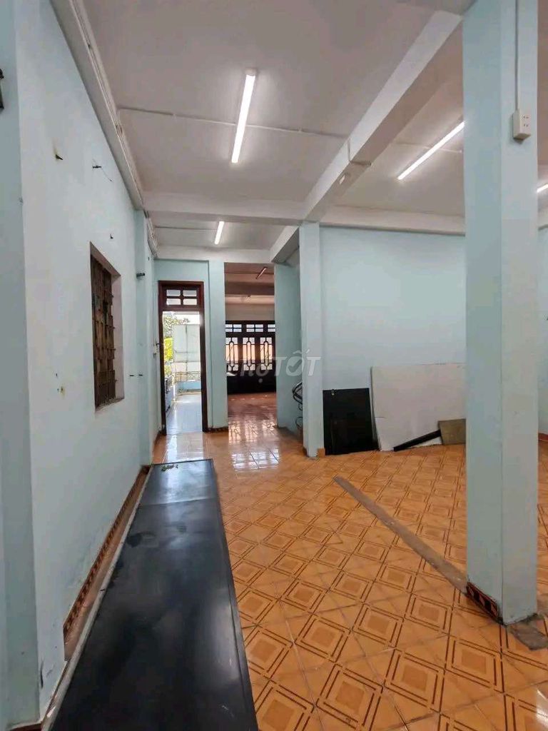 Дом, 3 спальни · 136 м² 4
