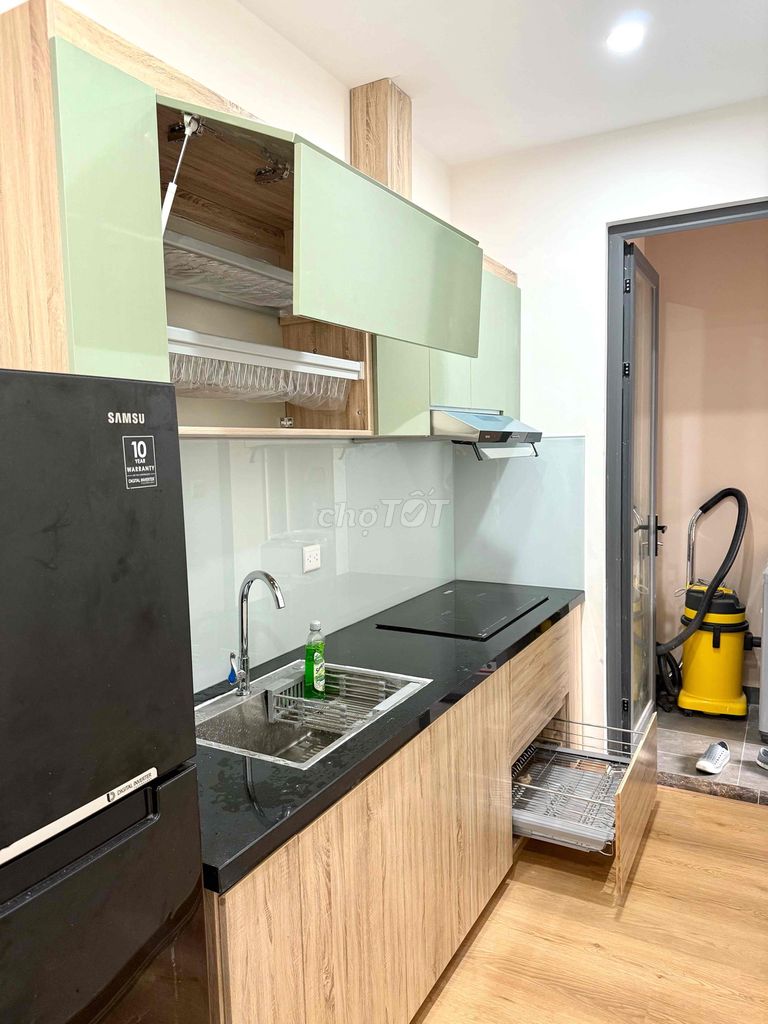 Квартира, 2 спальни · 75 м² 5