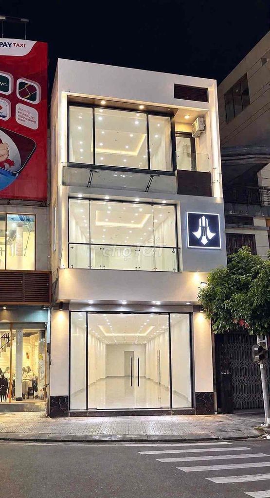 Дом, 3 спальни · 40 м² 4