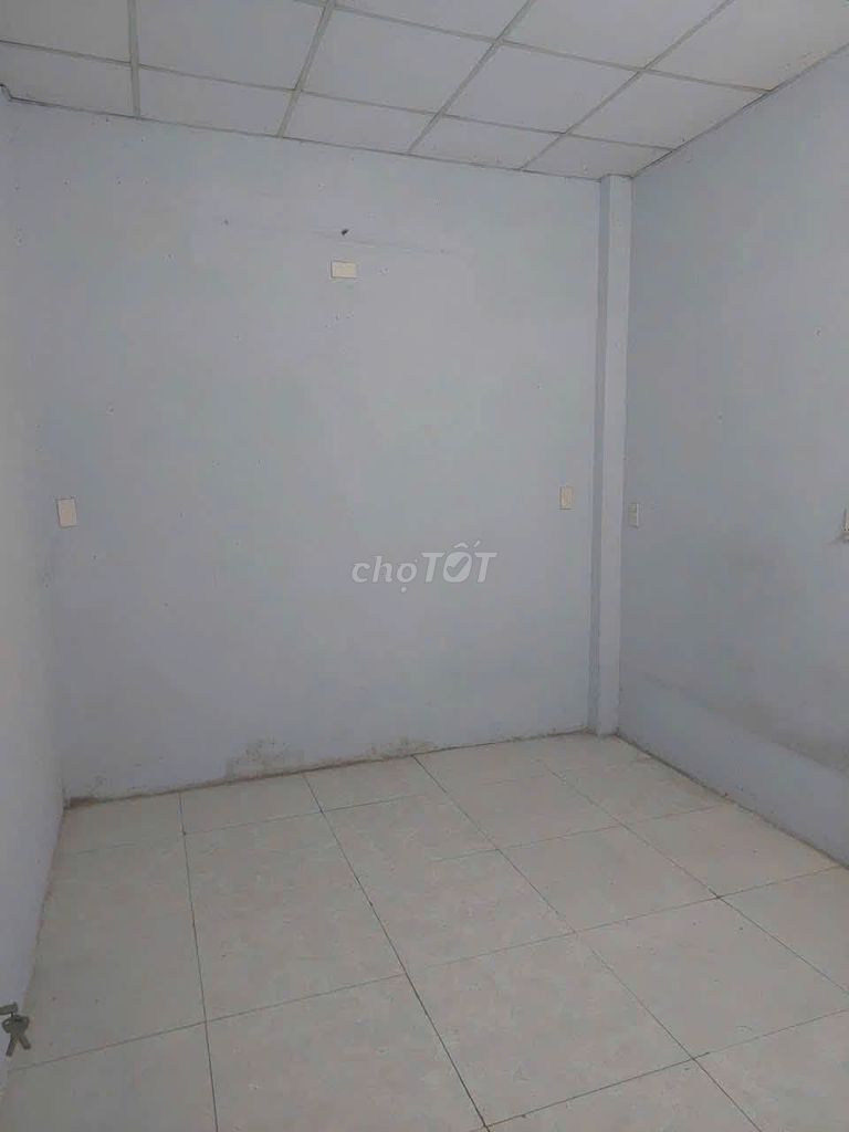 Дом, 5 спален · 280 м² 3
