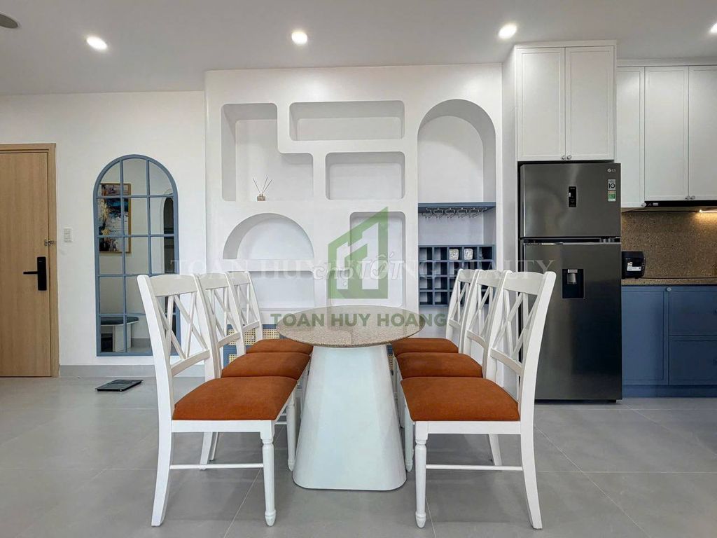 Квартира, 3 спальни · 90 м² 6