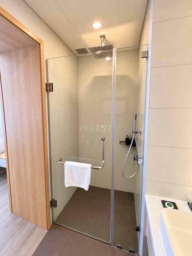 Квартира, 2 спальни · 70 м² 10
