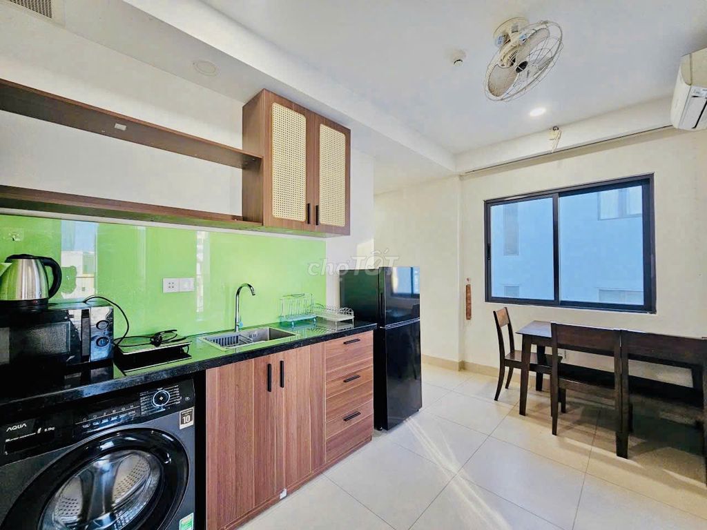 Квартира, 2 спальни · 60 м²