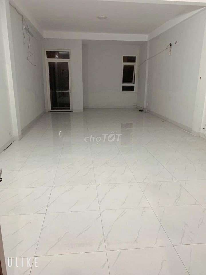 Дом, 4 спальни · 100 м² 5
