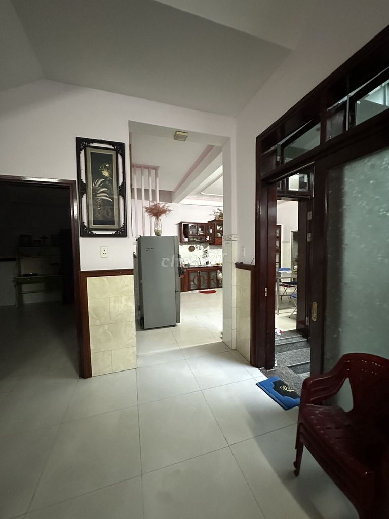 Студия · 200 м² 3