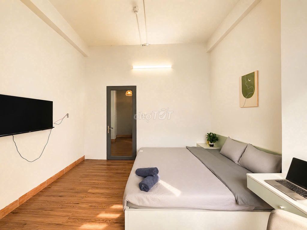 Квартира, 11 спален · 305 м² 8
