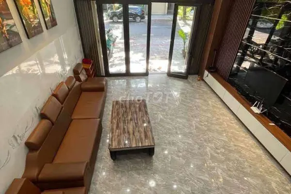 Дом, 4 спальни · 100 м² 2