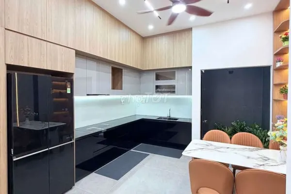 Дом, 4 спальни · 75 м² 5