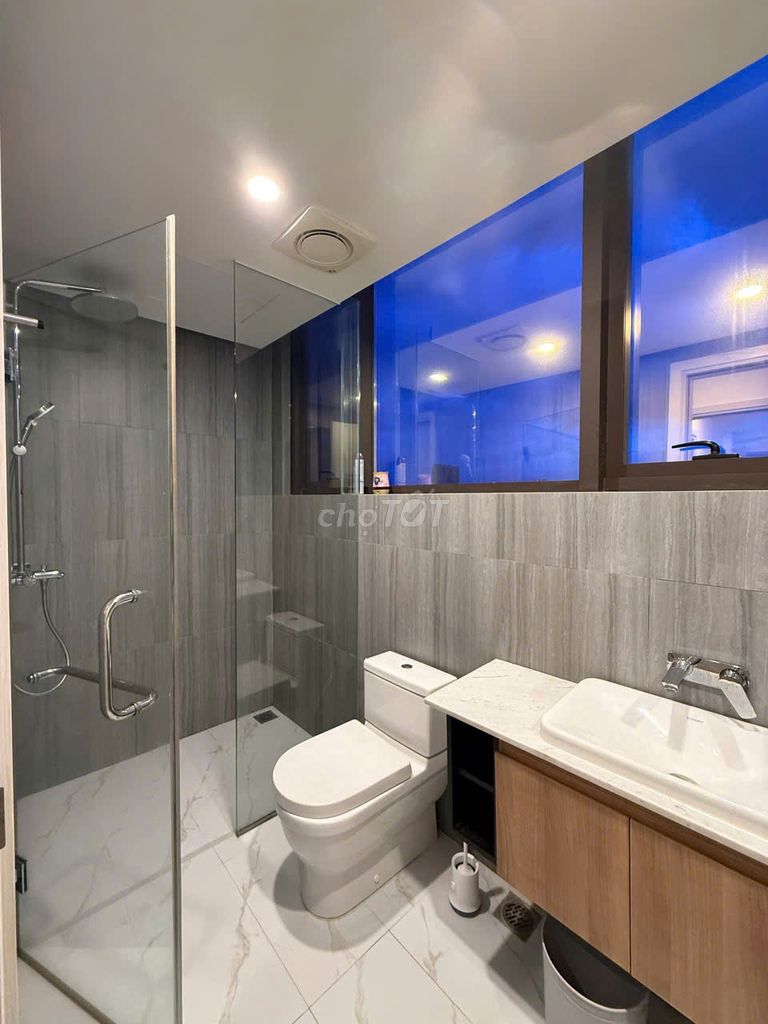 Квартира, 2 спальни · 60 м² 5