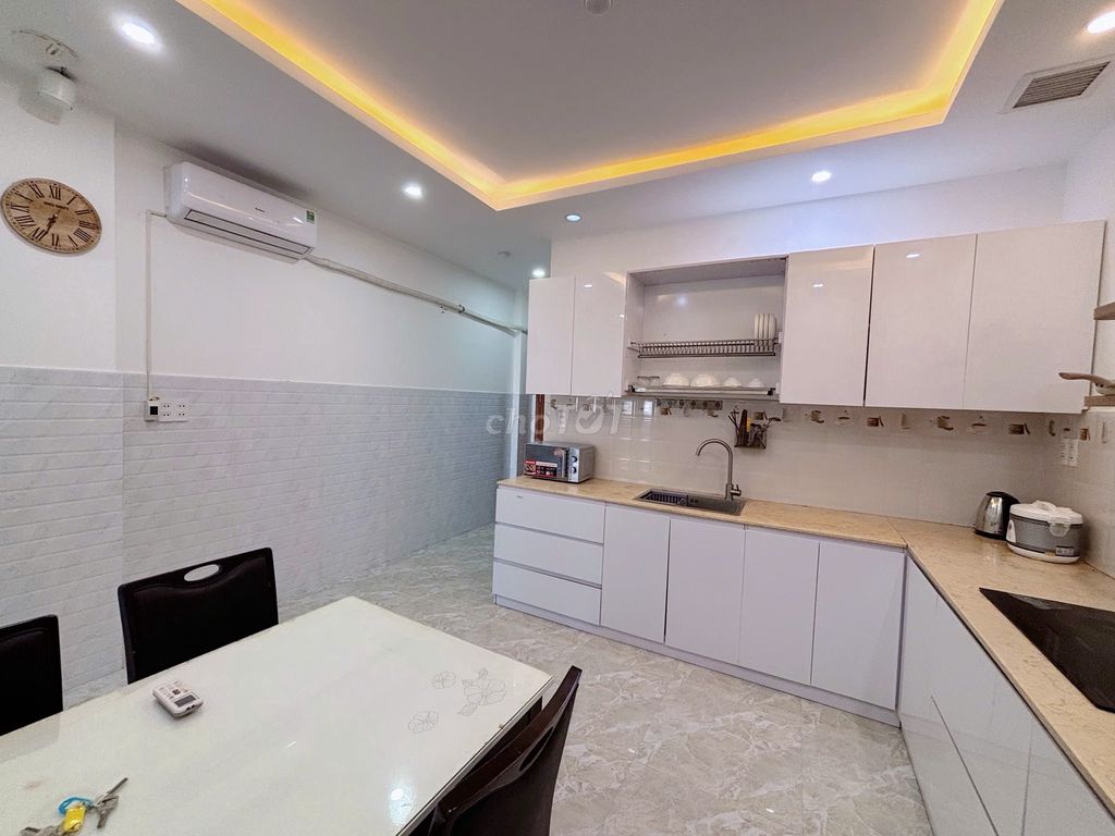 Квартира, 2 спальни · 60 м² 9