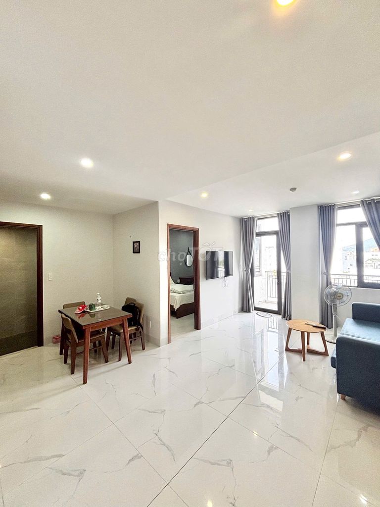 Квартира, 2 спальни · 70 м² 2