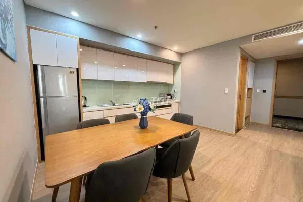 Квартира, 2 спальни · 78 м² 2