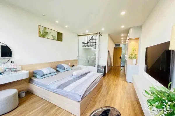 Дом, 3 спальни · 220 м² 8