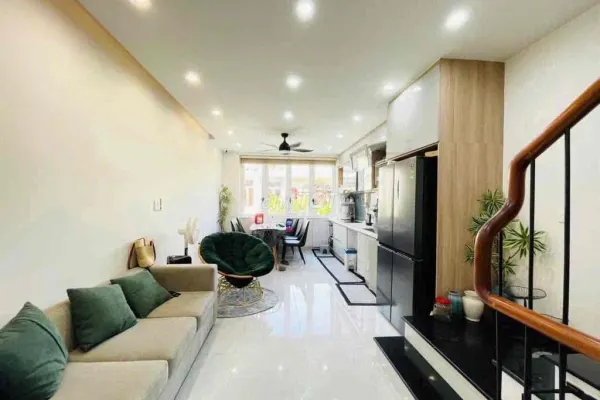 Дом, 3 спальни · 220 м² 9