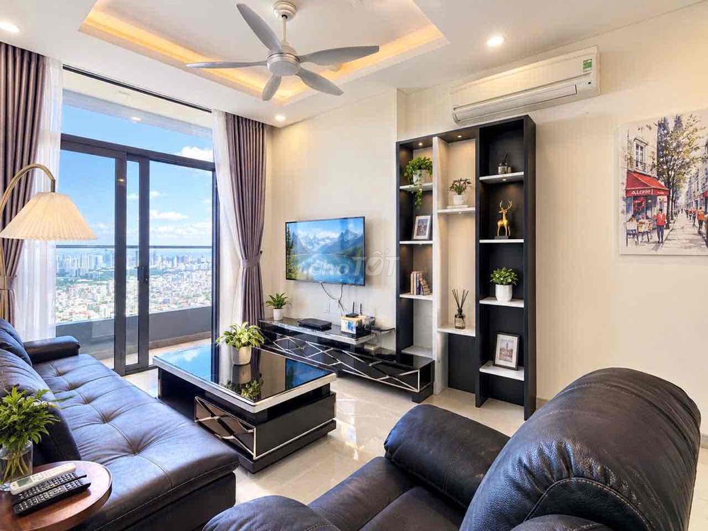 Квартира, 3 спальни · 100 м² 7