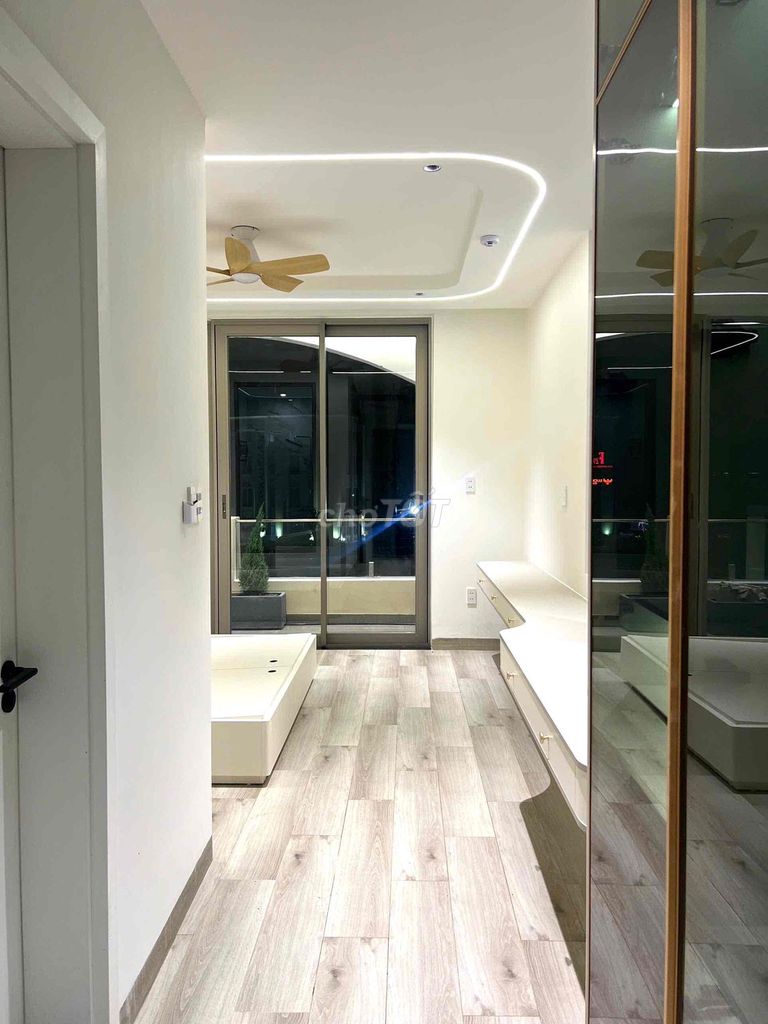 Дом, 11 спален · 600 м² 3