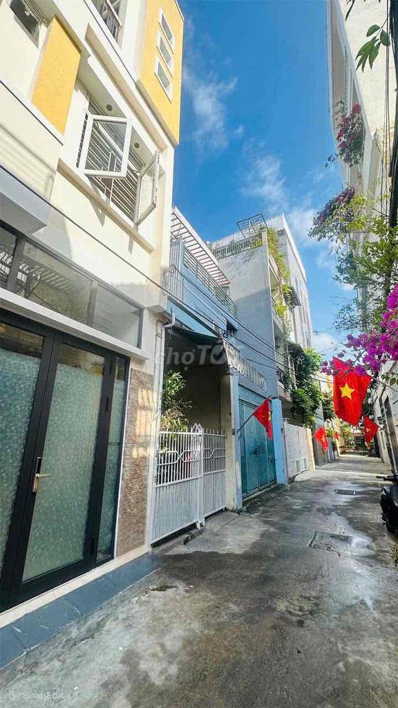 Квартира, 1 спальня · 30 м² 3