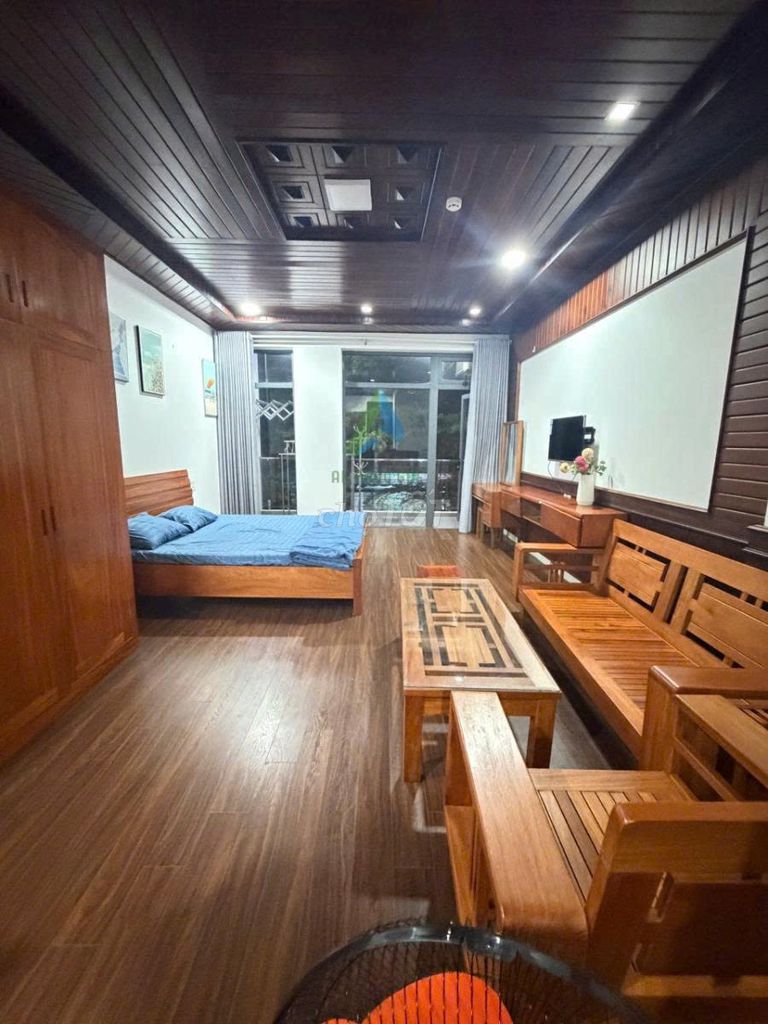 Дом, 8 спален · 100 м² 2