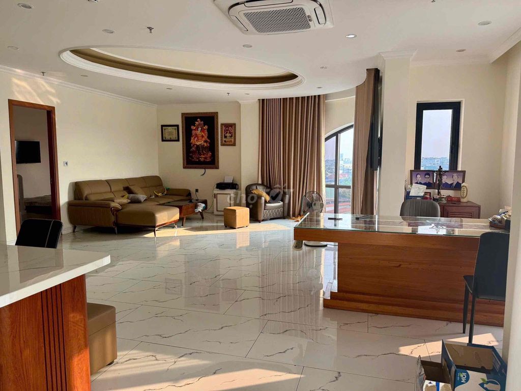 Квартира, 2 спальни · 100 м² 7